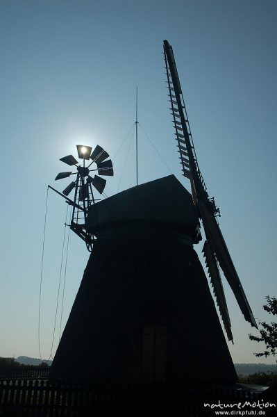 Windmühle, restauriert, reetgedeckt, Heimatmuseum von Nebel, Amrum, Amrum, Deutschland