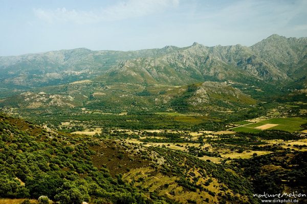 Orte und Gehöfte der Balagne, Aufnahmestandpunkt: St. Antonino, Korsika, Frankreich