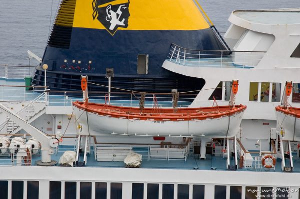 Rettungsboot, Fährschiff, Hafen von Bastia, Korsika, Frankreich