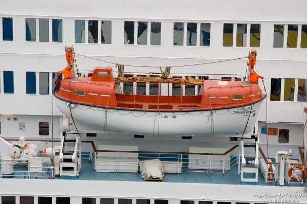 Rettungsboot, Fährschiff, Hafen von Bastia, Korsika, Frankreich