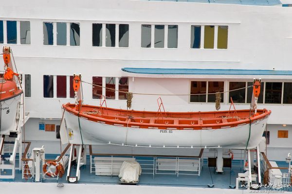 Rettungsboot, Fährschiff, Hafen von Bastia, Korsika, Frankreich