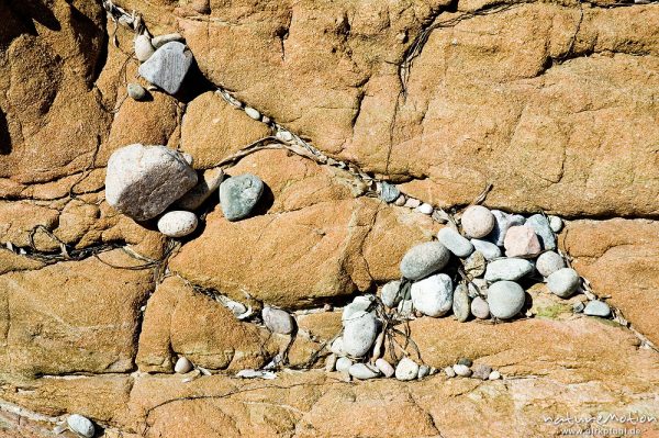 Kiesel, von der Brandung geformte Felsen, Plage d'Arone, Korsika, Frankreich