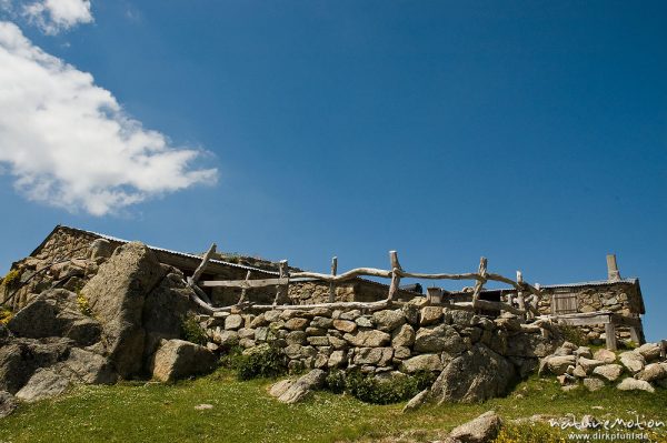 Natursteinmauern und Zäune, Berghütte, Begerie de Cappelacio, Korsika, Frankreich