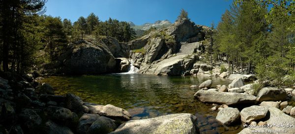 Badestelle im Tavignano, Refuge de Sega, Korsika, Frankreich