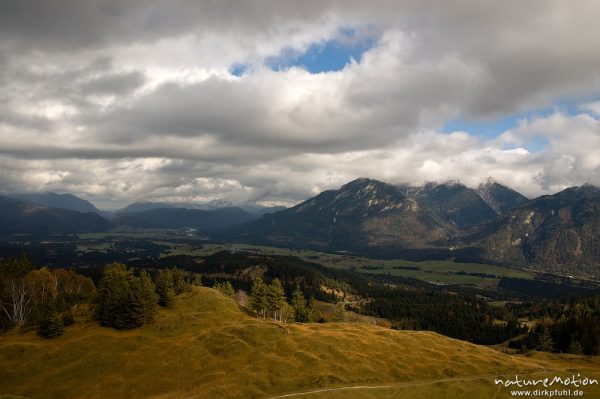 Karwendel, Isartal, Blick vom Hohen Kranzberg, Mittenwald Oberbayern, Deutschland