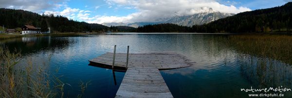 Lautersee und Karwendel, Badesteg, Mittenwald Oberbayern, Deutschland