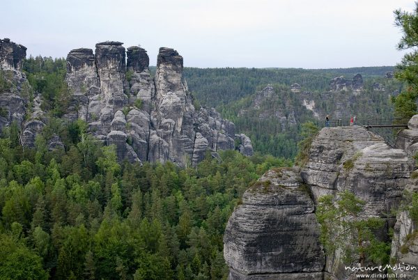 Sandsteinfelsen der Bastei, Felsenburg, Rathen, Deutschland