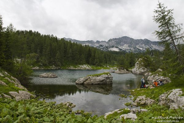 Bergtal mit See, Dvojno jezero, Doppelsee, Tal der sieben Seen, Triglav-Nationalpark, Slowenien