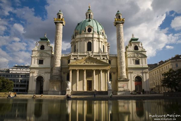 Karlskirche, Barockdom mit Teich, Wien Vienna, Östereich