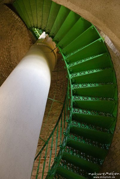 Wendeltreppe im Innern Leuchtturm Darsser Ort, Darß, Zingst, Deutschland