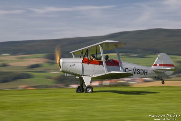 Platzer Kiebitz, zweisitziger Ultraleicht Doppeldecker, Start von Segelflugplatz, Flugtag Uslar, Uslar, Deutschland