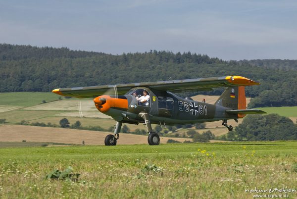 Dornier Do-27A-4 Flugzeug, Start von Segelflugplatz, Flugtag Uslar, Uslar, Deutschland