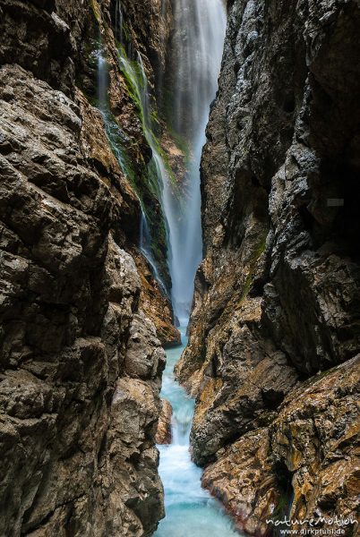 Höllentalklamm, Bergbach, Klammweg, fließendes Wasser, Wetterstein, Garmisch-Partenkirchen, Deutschland