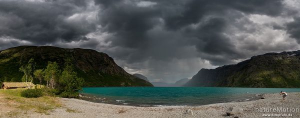 aufziehendes Gewitter über dem Gjendesee, Memurubu, Norwegen