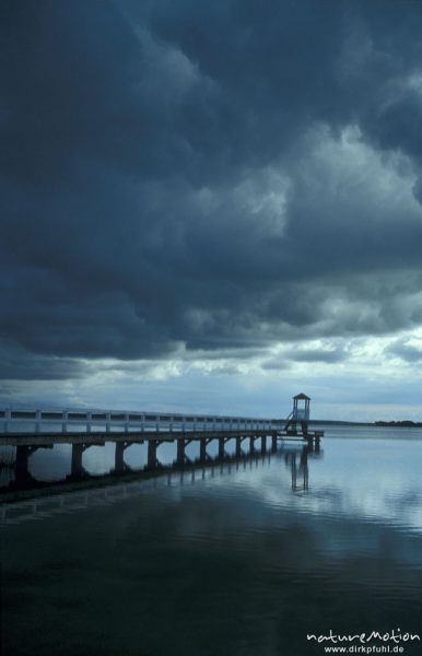 Hafen von Wiek, Darss, dramatischer Himmel, Darß, Zingst, Deutschland