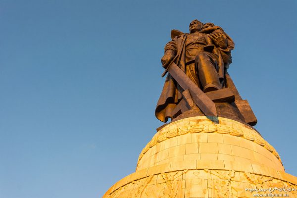 Sowjetisches Ehrenmal für die Gefallenen des Zweiten Weltkriegs, Berlin, Deutschland