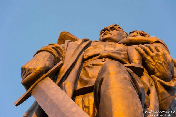 Sowjetisches Ehrenmal für die Gefallenen des Zweiten Weltkriegs, Berlin, Deutschland