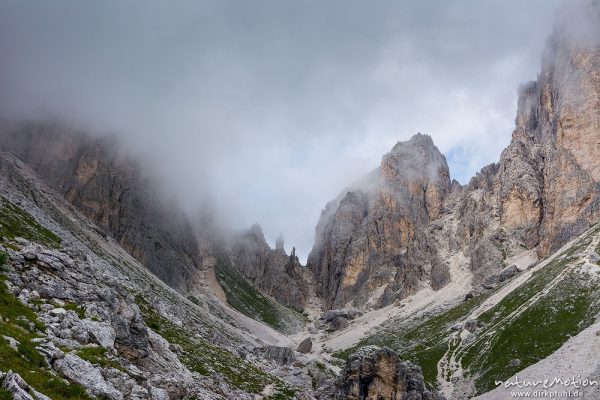 Wanderweg durch die Forc de la Neve, Candini di Misurina, Dolomiten, Italien