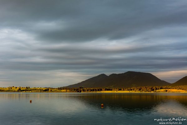 dramatisches Abendlicht am Forggensee, Füssen, Deutschland