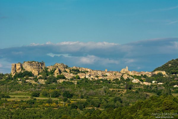 Blick auf Saignon, Apt - Provence, Frankreich