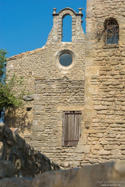 Kirche am Rocher de Bellevue de Saignon, Saignon - Provence, Frankreich