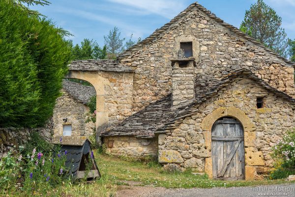 Haus aus Natursteinen, Rieisse, Causses Mejean, La Malene, Frankreich