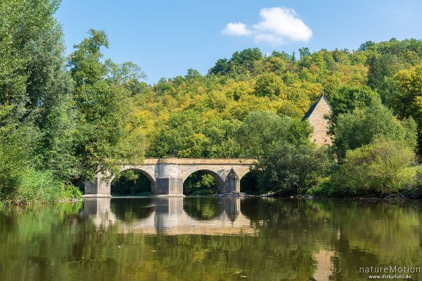 steinerne Bogenbrücke, Liboriuskapelle, Werra, Creuzburg, Deutschland