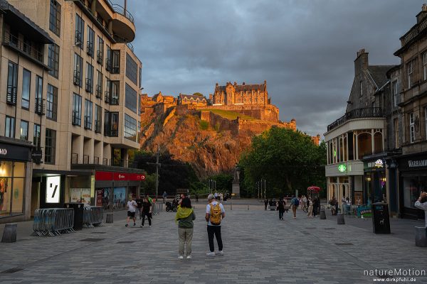 Edinburgh Castle im Abendlicht, Edinburgh, Schottland