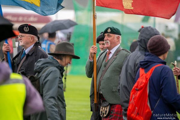 Mass Pipes and Drums, Einmarsch der Dudelsack Spielzüge, Highland Games Inverness, Inverness, Schottland