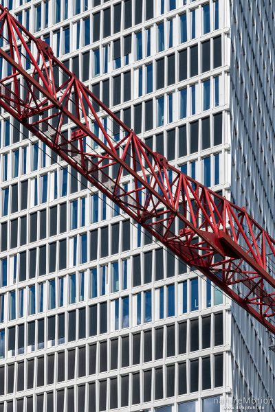 Stadtansichten: Hochhäuser, Fassaden, Gebäudeteile, Skyline Garden, Skyline Plaza, Frankfurt a.M., Deutschland