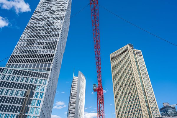 Stadtansichten: Hochhäuser, Fassaden, Gebäudeteile, Skyline Garden, Skyline Plaza, Frankfurt a.M., Deutschland