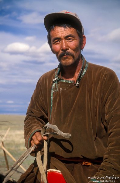 Mann auf Pferd, Wüste Gobi, Mongolei