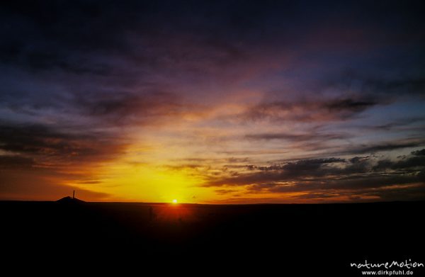 Jurte und Sonnenuntergang, Wüste Gobi, Mongolei