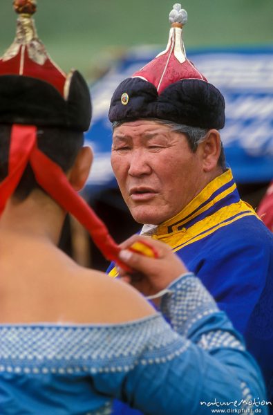 Trainer vor dem Kampf, , Mongolei