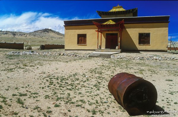 Klosterruine bei Chowd, Tempel mit rostigem Faß, ,