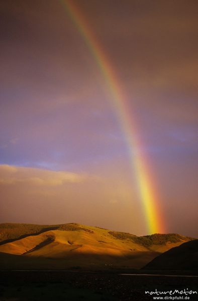 Regenbogen über Orchon-Fluß, Changai, Mongolei