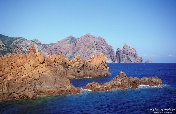 Felsküste, Naturschutzgebiet Scandola, Korsika, Frankreich