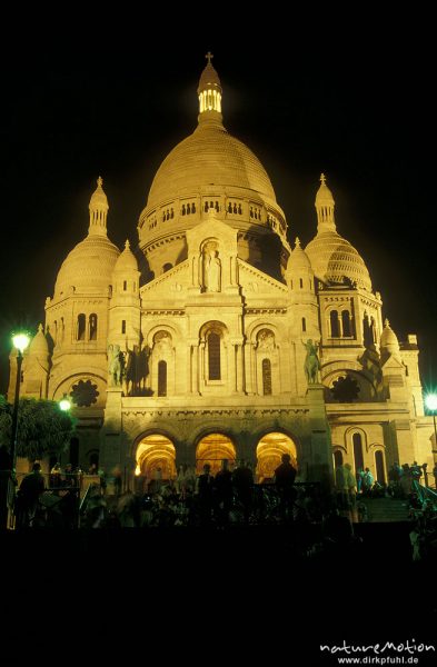 Kirche von Mont Matre bei Nacht, Paris, Frankreich